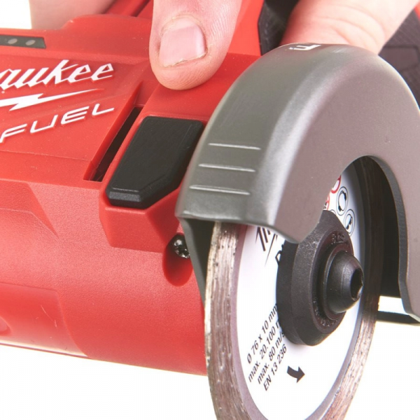 Фото - Пила дискова Milwaukee M12 FCOT-422X FUEL (4933464619)