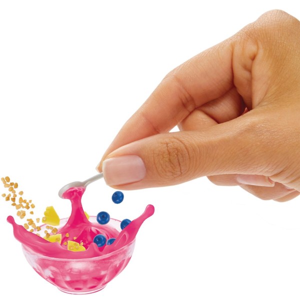 Фото - Набор игровых фигурок MGA's Miniverse "Mini Food 3" - СОЗДАЙ КАФЕ (в ассорт., в диспл.) (505396)