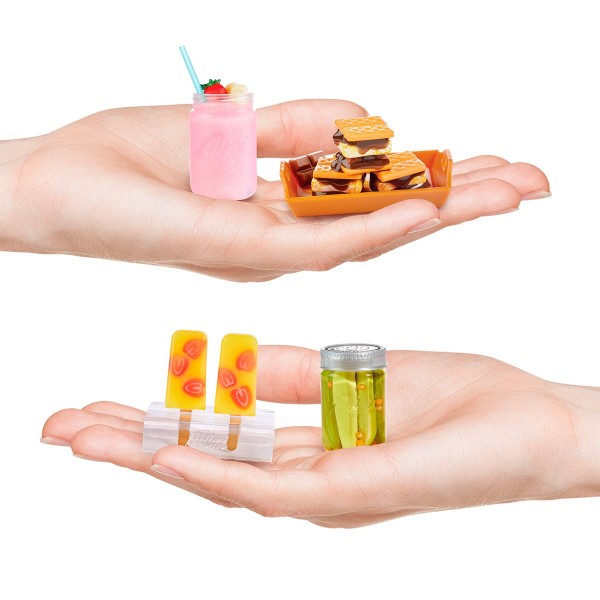 Фото - Набор игровых фигурок MGA's Miniverse "Mini Food 3" - СОЗДАЙ КАФЕ (в ассорт., в диспл.) (505396)