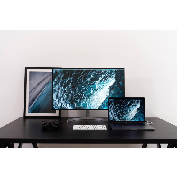 Фото - Монитор LG UltraFine 32UL950-W