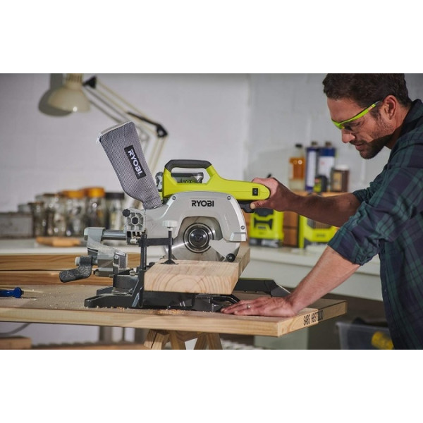 Фото - Пила торцева Ryobi ONE+ R18MS216-0 (5133003597)