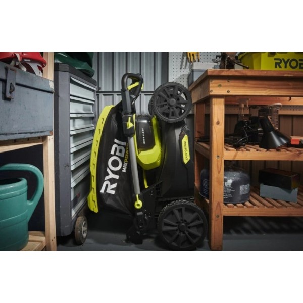 Фото - Газонокосарка акумуляторна Ryobi Max Power RY36LMX46A-150 36В (5133004914)