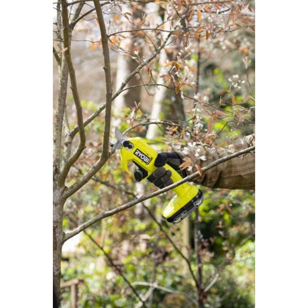 Фото - Секатор аккумуляторный Ryobi RY18SCA-0