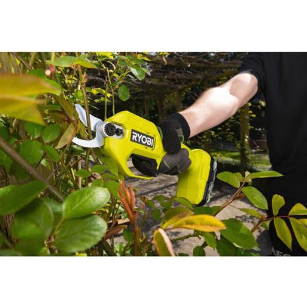 Фото - Секатор аккумуляторный Ryobi RY18SCA-0