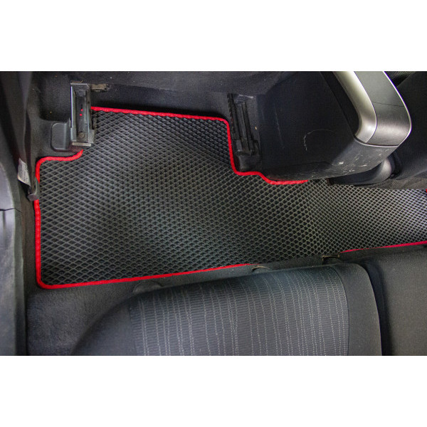 Фото - EVA килимки в салон авто EVAtech для Auris Hybrid (E150) 5-doors Toyota 2009-2012 1 покоління Htb EU TY33851ZV3TL2RBB