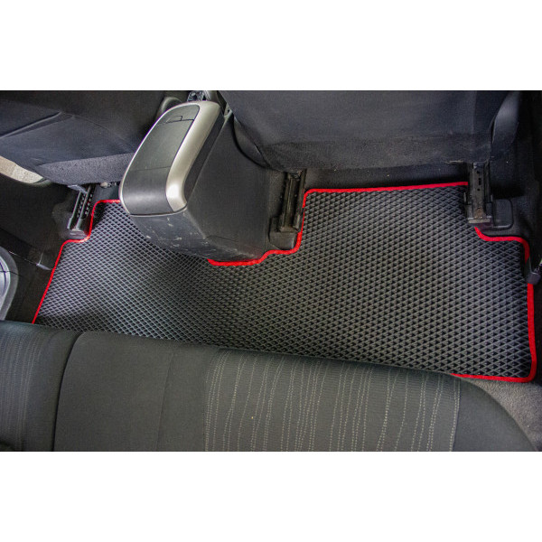 Фото - EVA килимки в салон авто EVAtech для Auris Hybrid (E150) 5-doors Toyota 2009-2012 1 покоління Htb EU TY33851ZV3TL2RBB