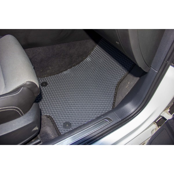 Фото - Коврики из экокожи в салон авто передние EVAtech ECO для Passat (B8) Volkswagen 2014-2023 8 поколение Combi EU VW31151ARJ2AV4BBB