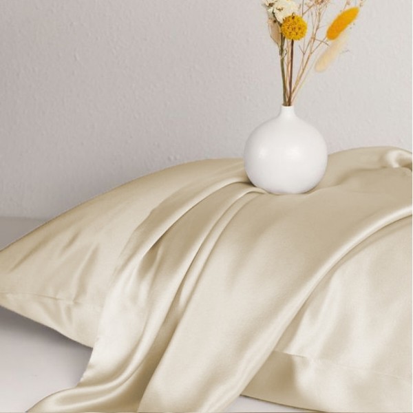 Фото - Простынь двуспальная MirSon Satin Light Pro 10-016 Creamy 180x200+25 см (2200010176735)