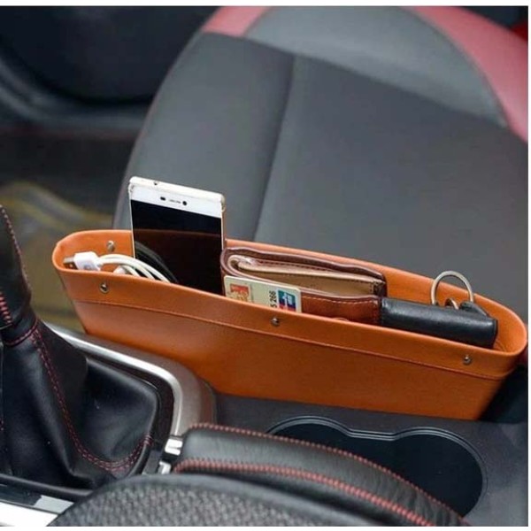 Фото - Органайзер в авто UFT Car Organizer 3