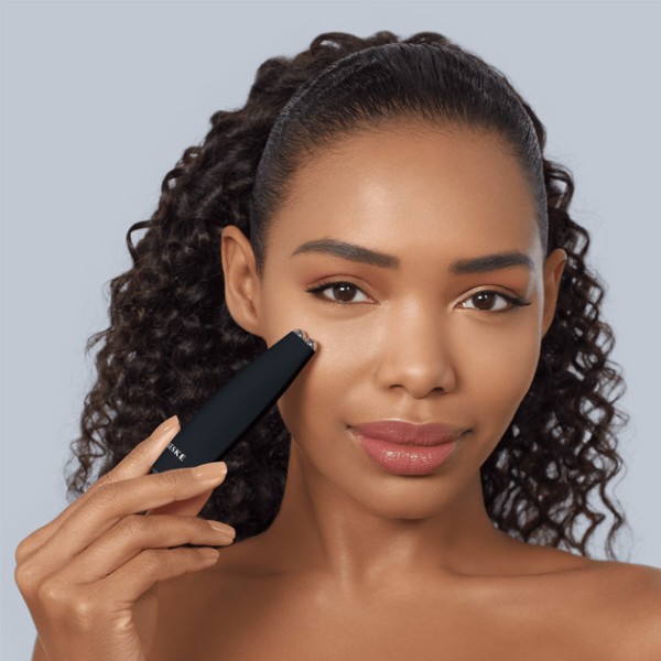 Фото - Мікрострумова ручка для підтяжки обличчя GESKE MicroCurrent Face-Lift Pen 6 в 1 чорний (GK000013BK01)