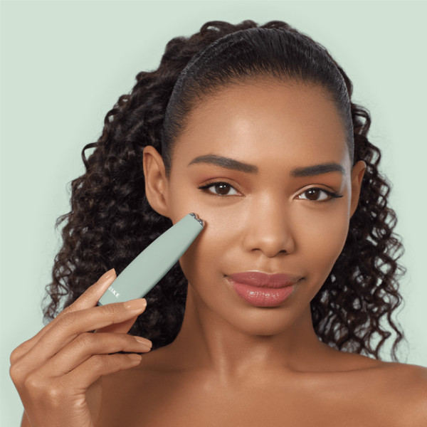 Фото - Мікрострумова ручка для підтяжки обличчя GESKE MicroCurrent Face-Lift Pen 6 в 1 зелений (GK000013GN01)