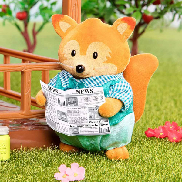 Фото - Колекційні фігурки набір Li'l Woodzeez Сім'я Лисичок (6483)