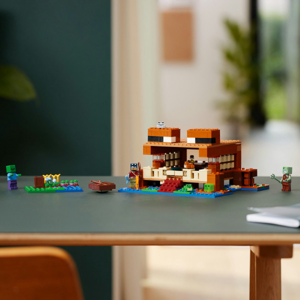 Фото - Конструктор LEGO Minecraft Дом в форме лягушки (21256)