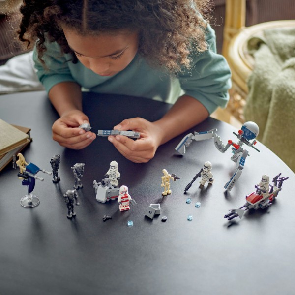 Фото - Конструктор LEGO Star Wars Клоны-пехотинцы и Боевой дроид. Боевой набор (75372)