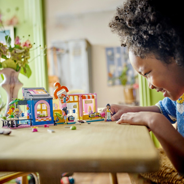 Фото - Конструктор LEGO Friends Магазин винтажной одежды (42614)