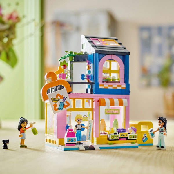 Фото - Конструктор LEGO Friends Магазин винтажной одежды (42614)