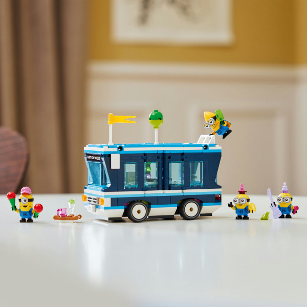 Фото - Конструктор LEGO Despicable Me Музыкальный автобус для вечеринок Миньонов (75581)