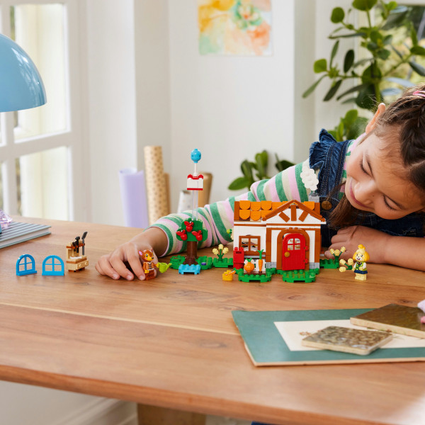 Фото -  LEGO ANIMAL CROSSING Візит у гості до Isabelle (77049)