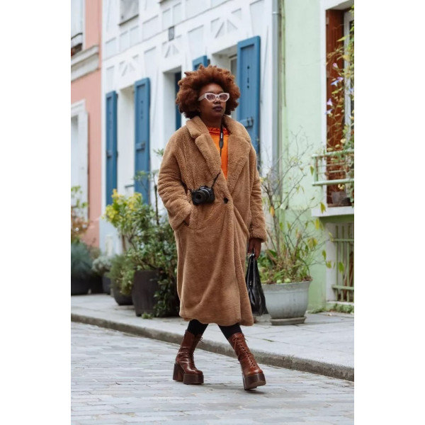 Фото - Фотокамера беззеркальная Canon EOS R50 body Black (5811C029)