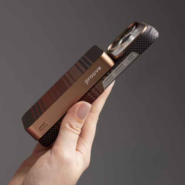 Фото - Батарея мобильная Proove Carbon Slim 22.5W 10000mAh Glowrise (PBCS22110052)