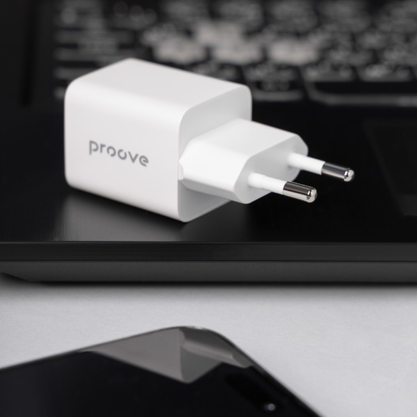 Фото - Сетевое зарядное устройство Proove Pocket GaN 30W (Type-C + USB) white (WCPG30110002)