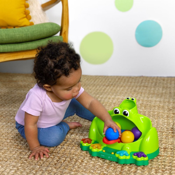 Фото - Интерактивная игрушка Bright Starts Poppin' Ball Frog (17159)