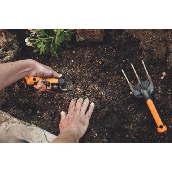 Фото - Лопата Fiskars Premium Planters (1000727)