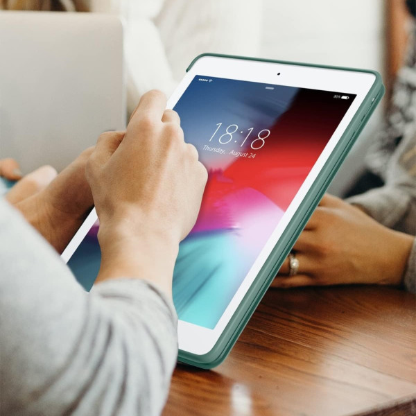 Фото - Чохол для планшету BeCover Tri Fold Soft TPU Silicone for Apple iPad 9.7 2017/2018 A1822/A1823/A1893/A1954 Dark Green (711129)