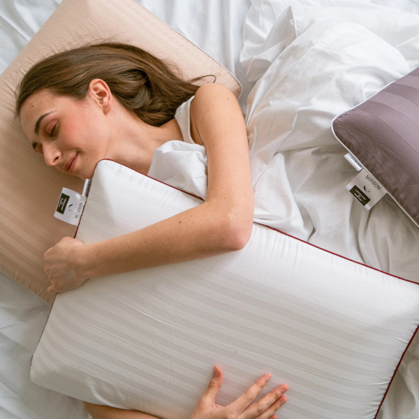 Фото - Подушка ортопедическая MirSon №7000 Elite Noble stripe Сarmela Women 590х430х100