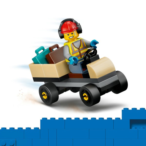 Фото - Конструктор LEGO City Пасажирський літак (60492)