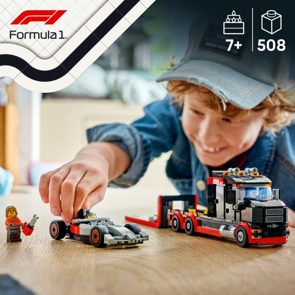 Фото - Конструктор LEGO City Вантажівка для демонстрації F1® із перегоновим автомобілем Audi F1® (60493)