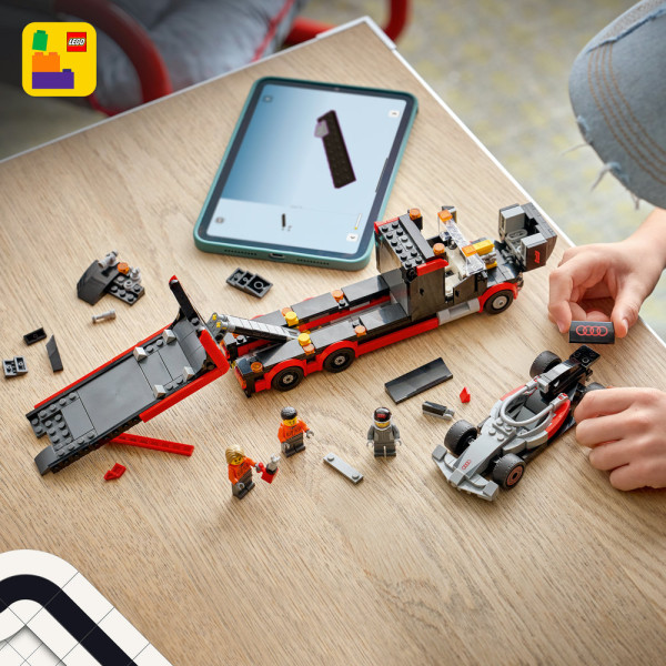Фото - Конструктор LEGO City Вантажівка для демонстрації F1® із перегоновим автомобілем Audi F1® (60493)