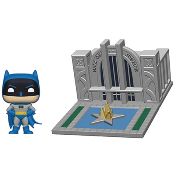 Фото - Коллекционная фигурка FUNKO POP! Town Batman 80th Hall of Justice w/Batman 44469