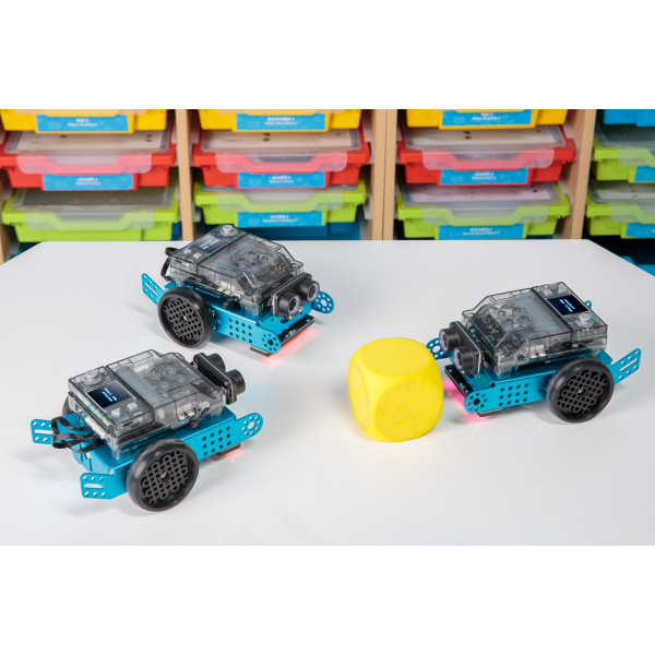Фото - Інтерактивний робот Makeblock mBot2 (P1010132)