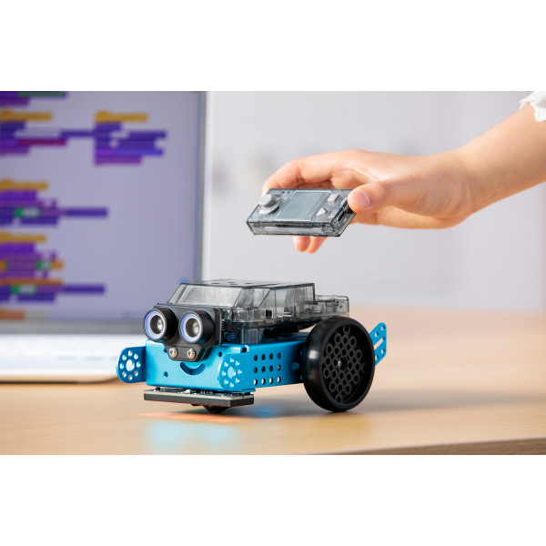 Фото - Інтерактивний робот Makeblock mBot2 (P1010132)