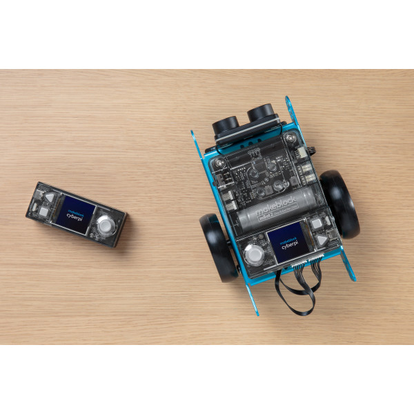 Фото - Інтерактивний робот Makeblock mBot2 (P1010132)