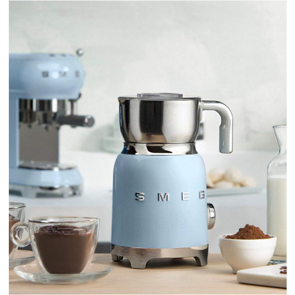 Фото - Модуль для збивання молока Smeg MFF01PBEU