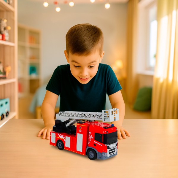 Фото - Наземна спецтехніка TechnoDrive Big Truck – ПОЖЕЖНА МАШИНА SCANIA (світло, звук, функція води) (6407KS)