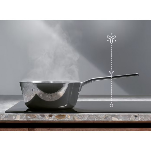 Фото - Варильна поверхня електрична Electrolux LIV63431BK