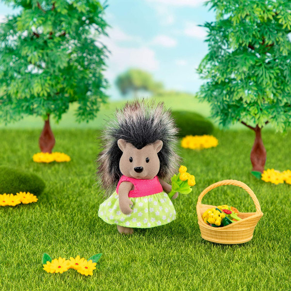 Фото - Колекційні фігурки набір Li'l Woodzeez Сім'я Дикобразів (6461Z)