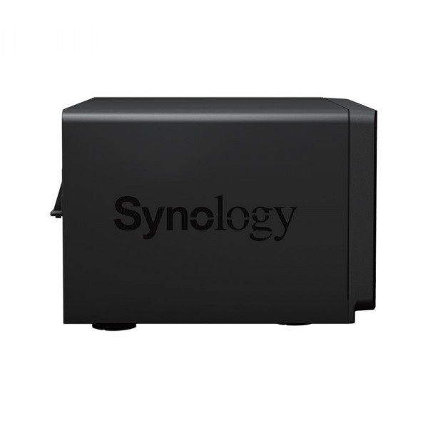Фото - Сетевое хранилище без HDD Synology DS1823xs+