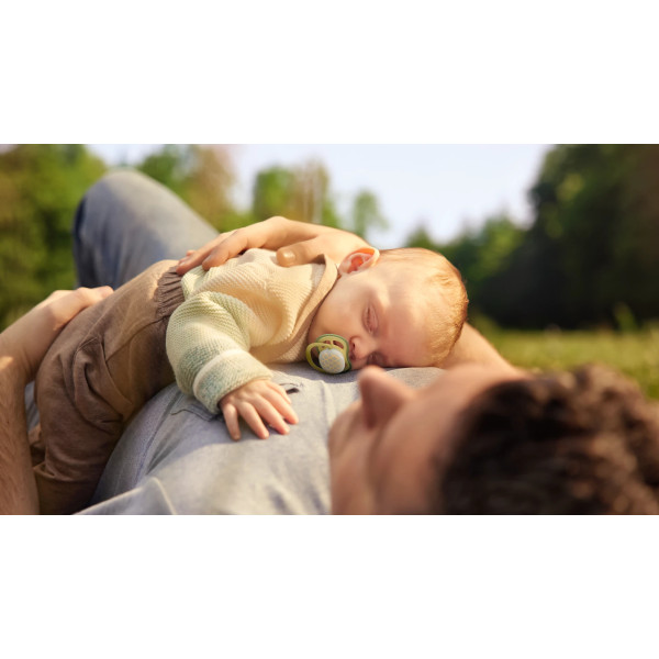 Фото - Ортодонтична пустушка Philips Avent Ultra Air Нічна, 0-6 міс. (SCF376/27)