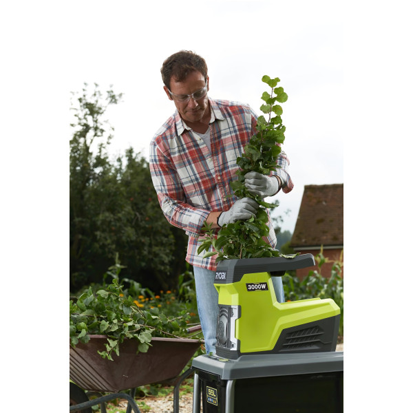 Фото - Подрiбнювач садовий Ryobi RSH3045
