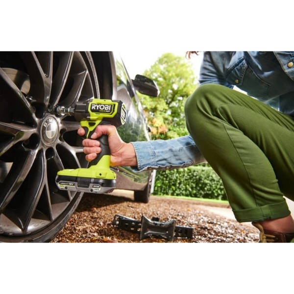 Фото - Гайковерт акумуляторний Ryobi ONE+ HP RIW18C-0  без АКБ та ЗП (5133005898)