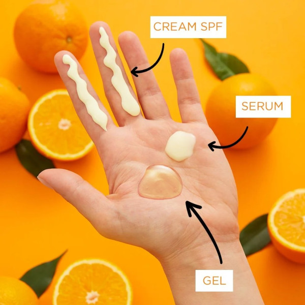 Фото - Крем для обличчя EVELINE Vitamin C 3x Action зволоження та захист SPF50 30 мл (5903416053378)