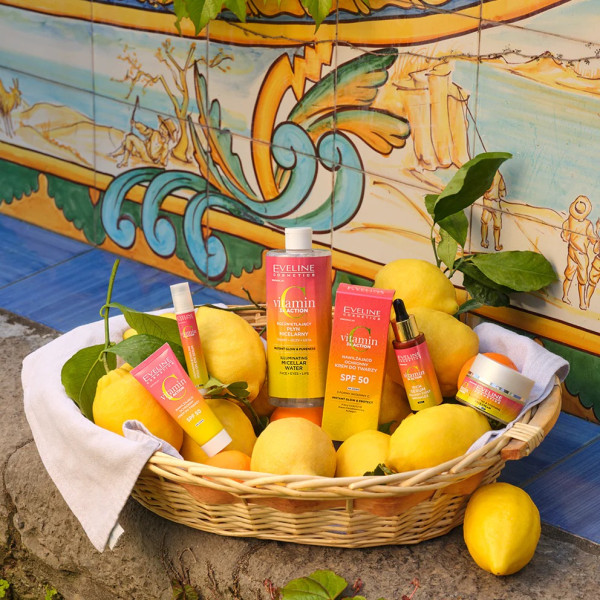 Фото - Крем для обличчя EVELINE Vitamin C 3x Action зволоження та захист SPF50 30 мл (5903416053378)
