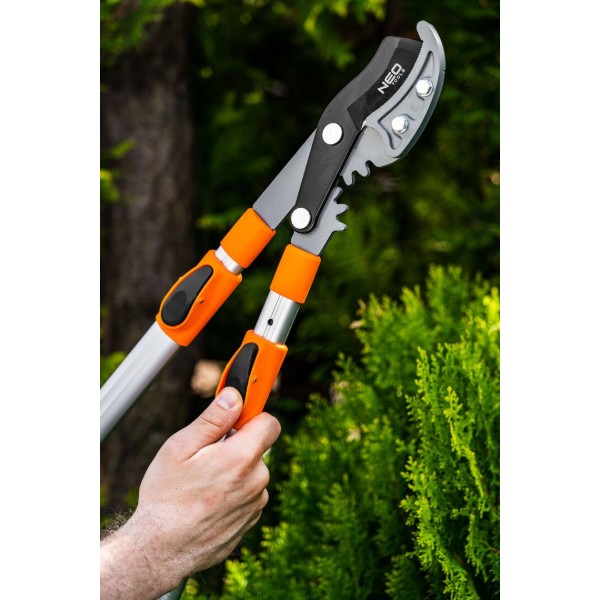 Фото - Сучкоріз Neo Tools 670-970 мм (15-254)