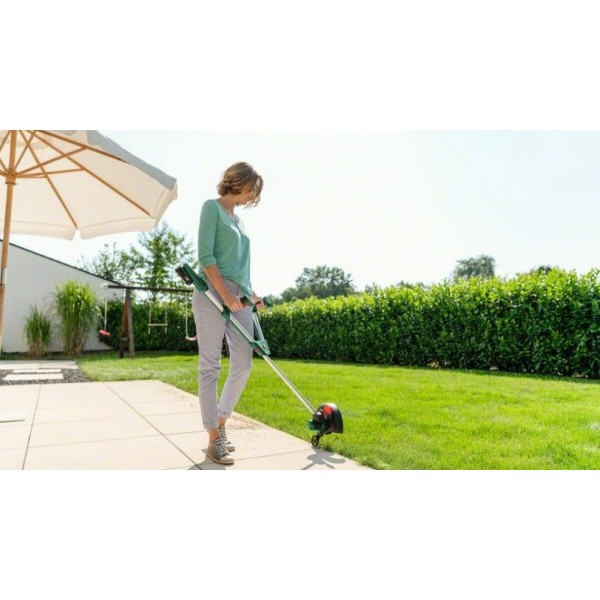 Фото - Триммер садовый Bosch UniversalGrassCut 18V-260 (0.600.8C1.D03)