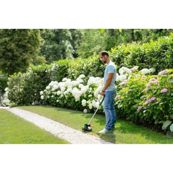 Фото - Триммер садовый Bosch UniversalGrassCut 18V-260 (0.600.8C1.D03)