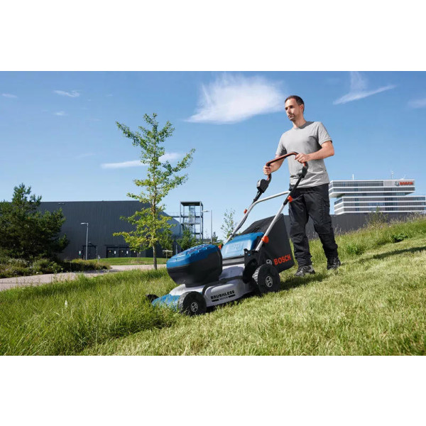 Фото - Газонокосарка акумуляторна Bosch Professional GRA 18V2-460 без АКБ та ЗП (0.600.8C8.000)